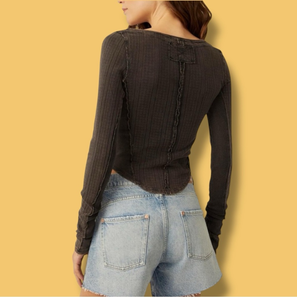 EUC We The Free Eyes On You Long Sleeve Top in Vintage Black. Size Small - Picture 3 of 10